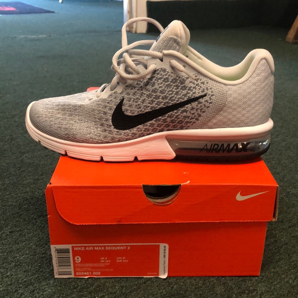 Nike Air Max Sequent 2
